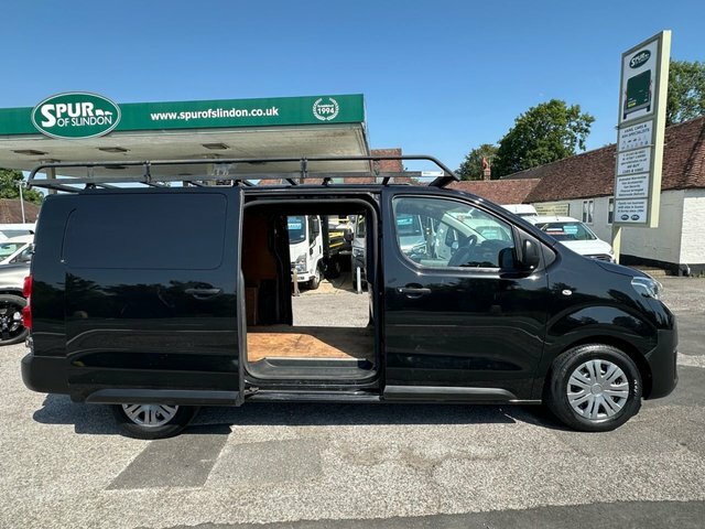 Toyota PROACE 1.6D 95 Van Black #26