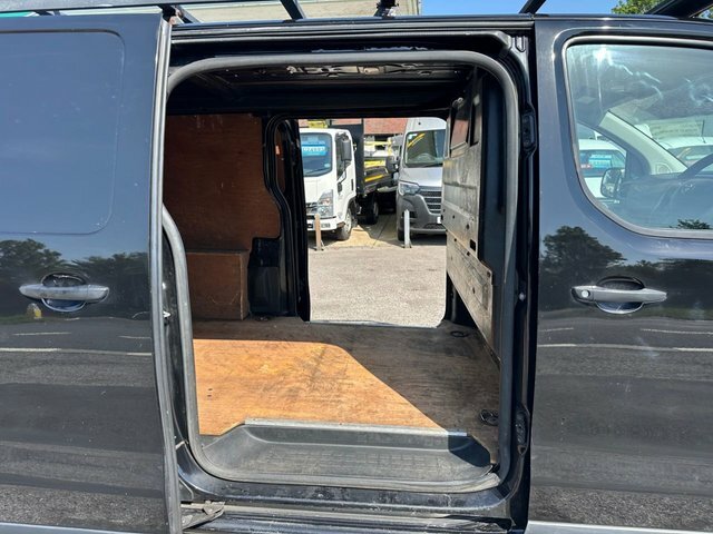 Toyota PROACE 1.6D 95 Van Black #27