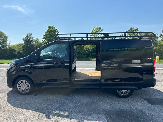 Toyota PROACE 1.6D 95 Van Black #25