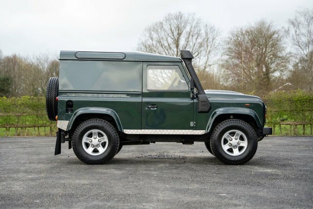 Land Rover Defender 90 2.4 90 Hard Top Swb 121 Bhp Stunning Conversion Grey #15