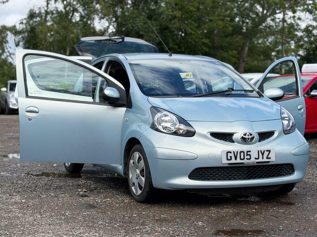 Toyota Aygo Hatchback Blue #23