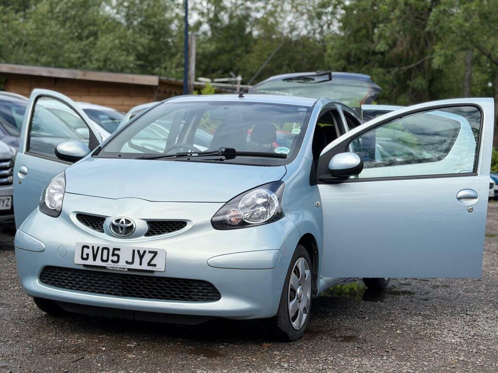 Toyota Aygo Hatchback Blue #25