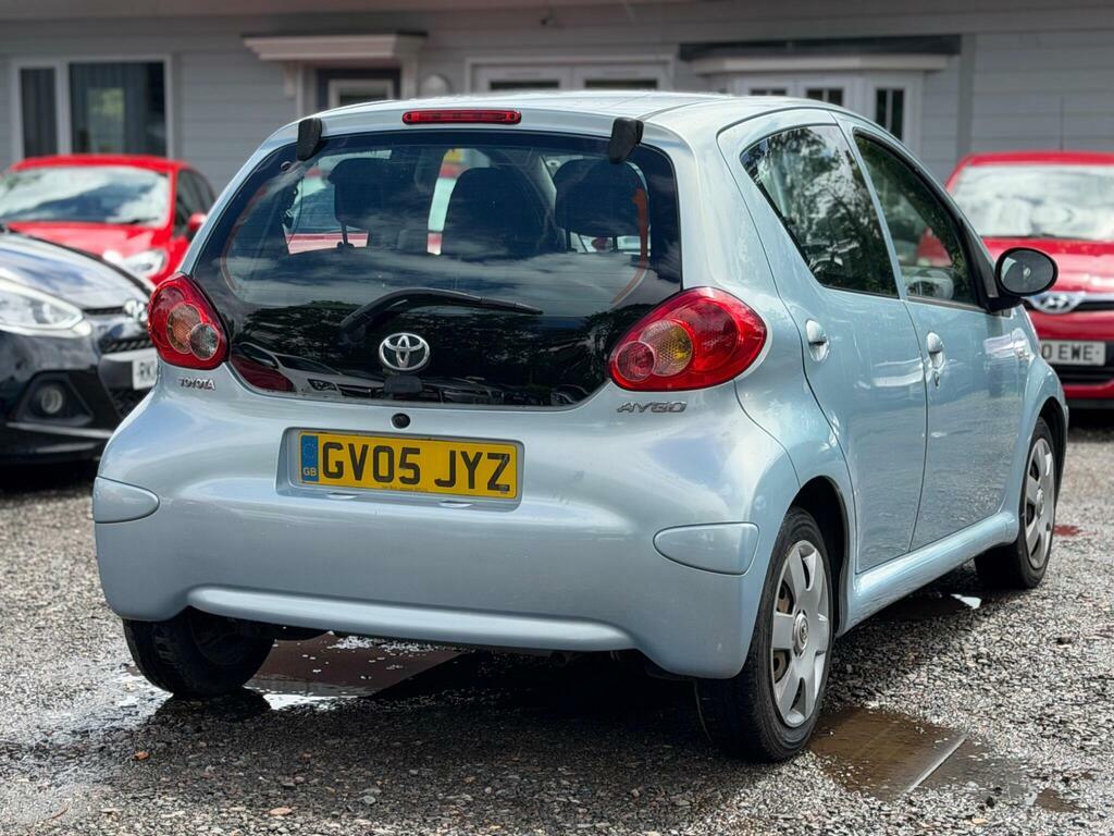 Toyota Aygo Hatchback Blue #8