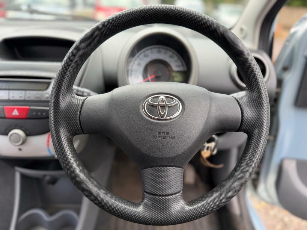 Toyota Aygo Hatchback Blue #11