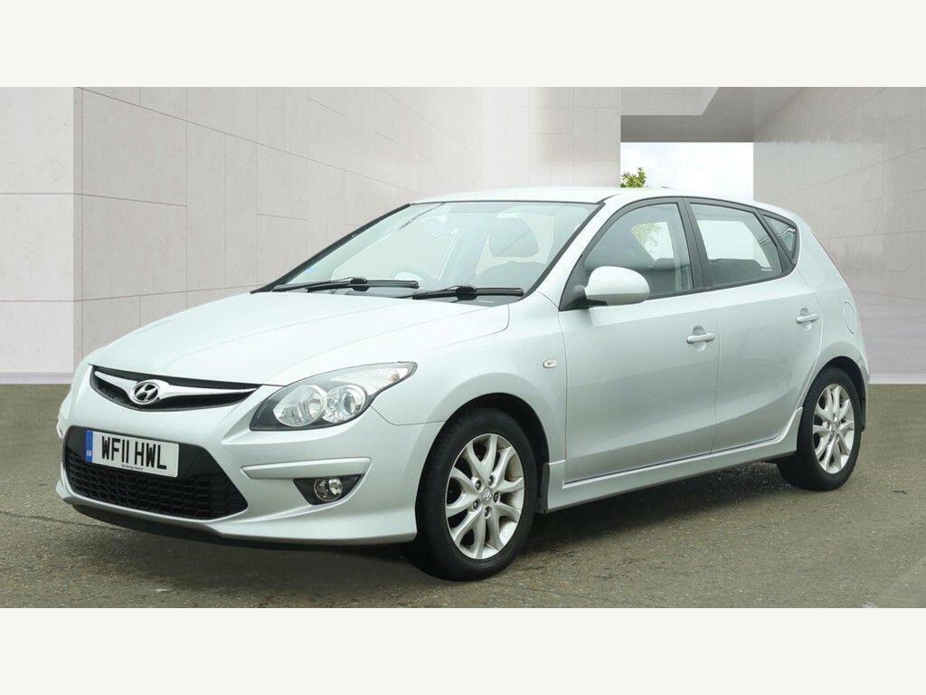 Hyundai I30 1.6 Crdi Comfort Euro 4 Silver #2