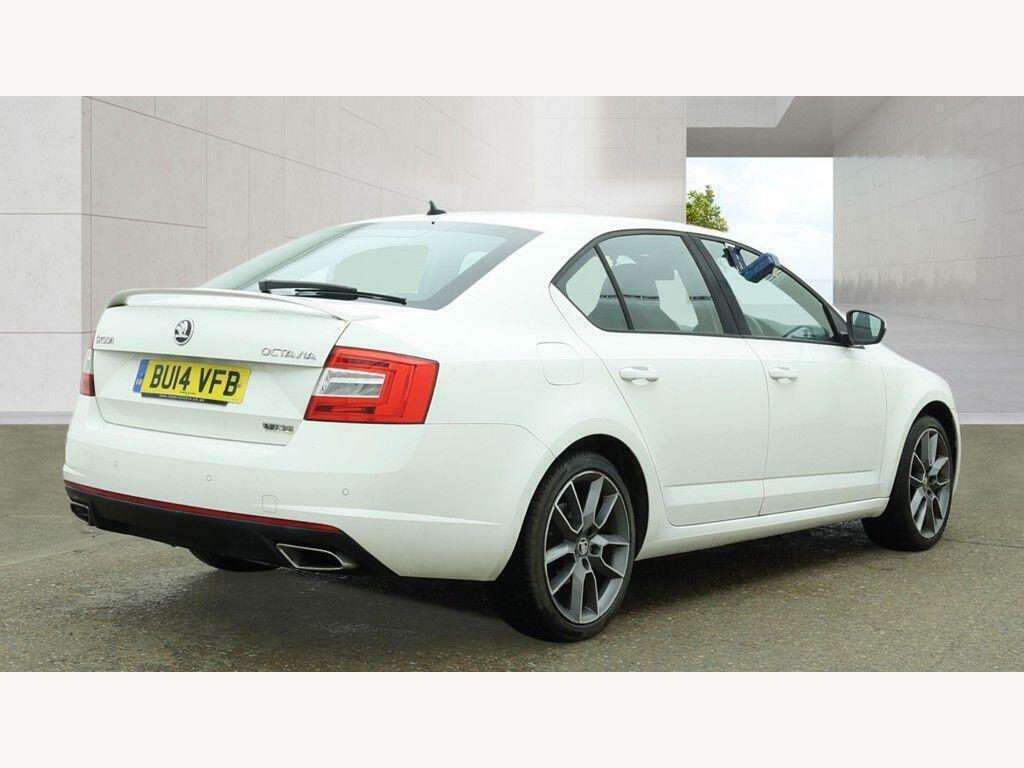 Skoda Octavia 2.0 Tdi Vrs Dsg Euro 5 Ss White #4