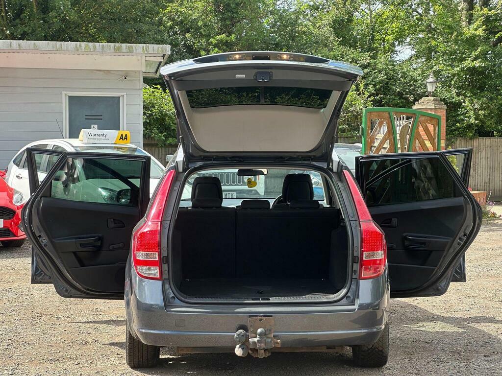 Kia Ceed 1.6 Crdi Ls Estate 128 Gkm, 11 Brown #29