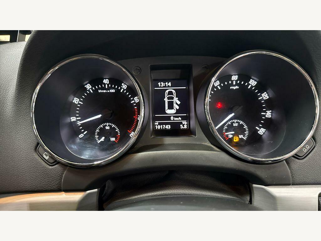 Skoda Yeti Suv Black #8
