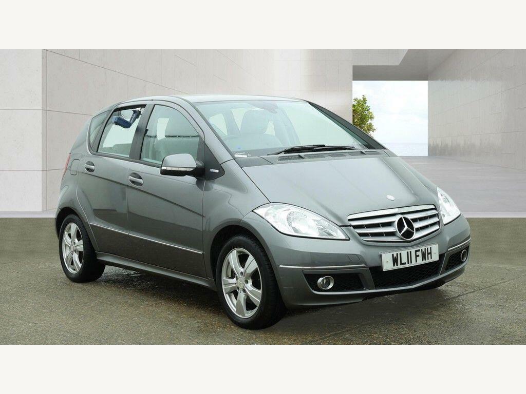 Mercedes-Benz A Class 1.5 A160 Classic Se Cvt Black #1