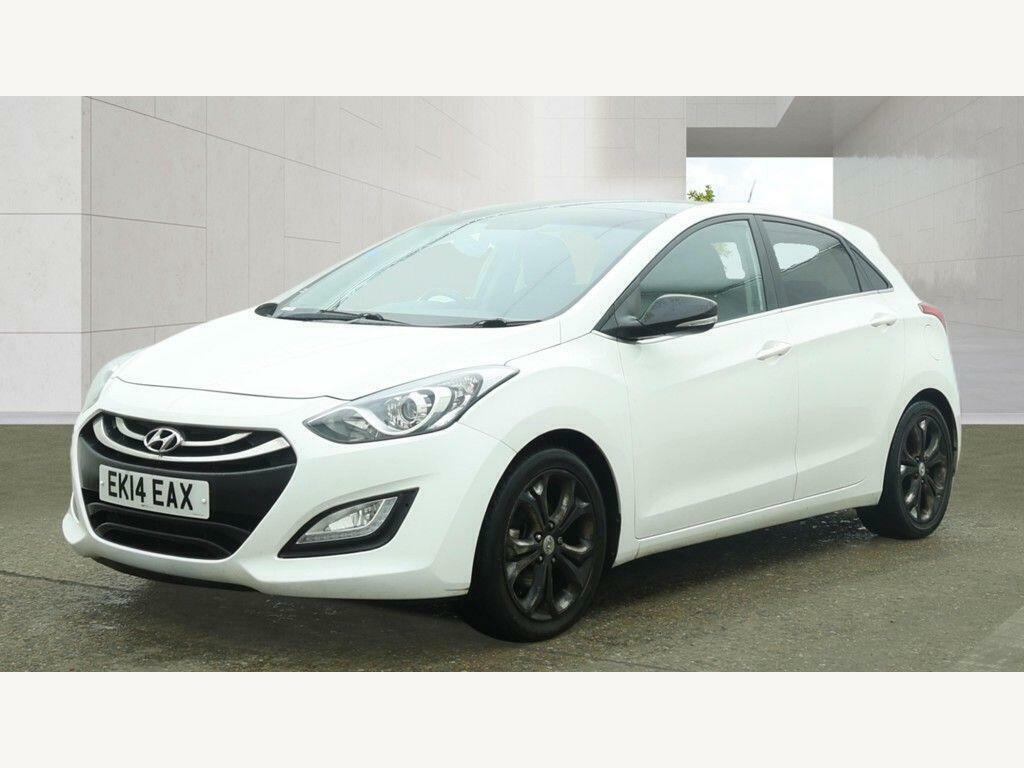 Hyundai I30 1.6 Se Euro 5 Panoramic Roof White #2