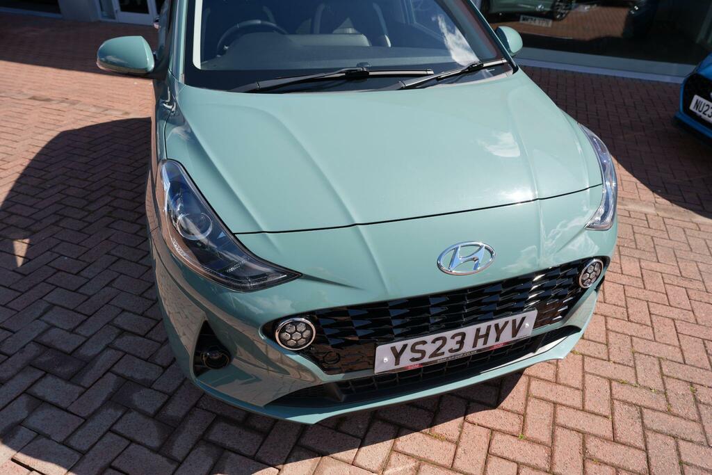 Hyundai I10 1.2 Premium Euro 6 Ss Green #3