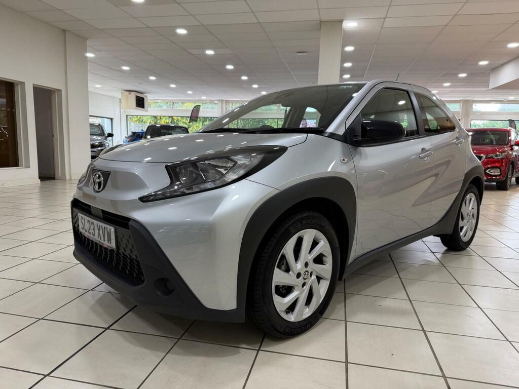 Toyota Aygo X 1.0 Vvt-i Pure Hatchback X-shift Euro 6 SL23XVW Silver #3