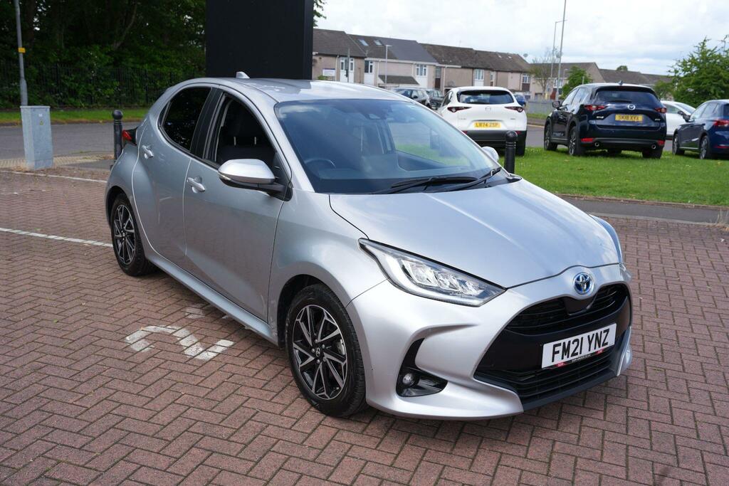 Toyota Yaris 1.5 Vvt-h Design Hatchback Hybrid E-cvt FM21YNZ Silver #6