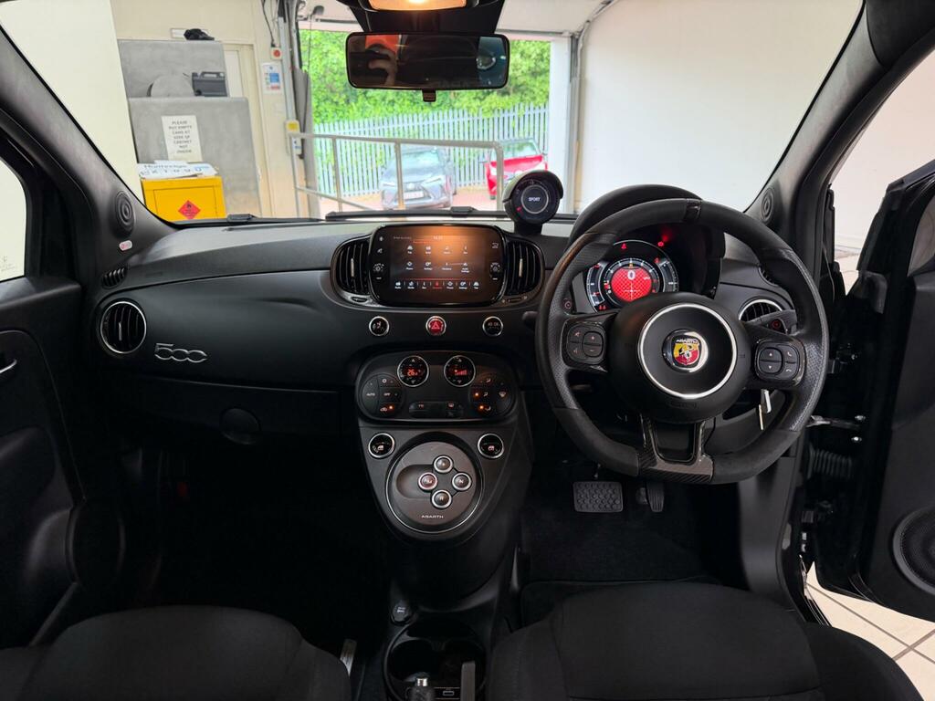 Abarth 695 1.4 T-jet Competizione Cabrio Euro 6 Black #12