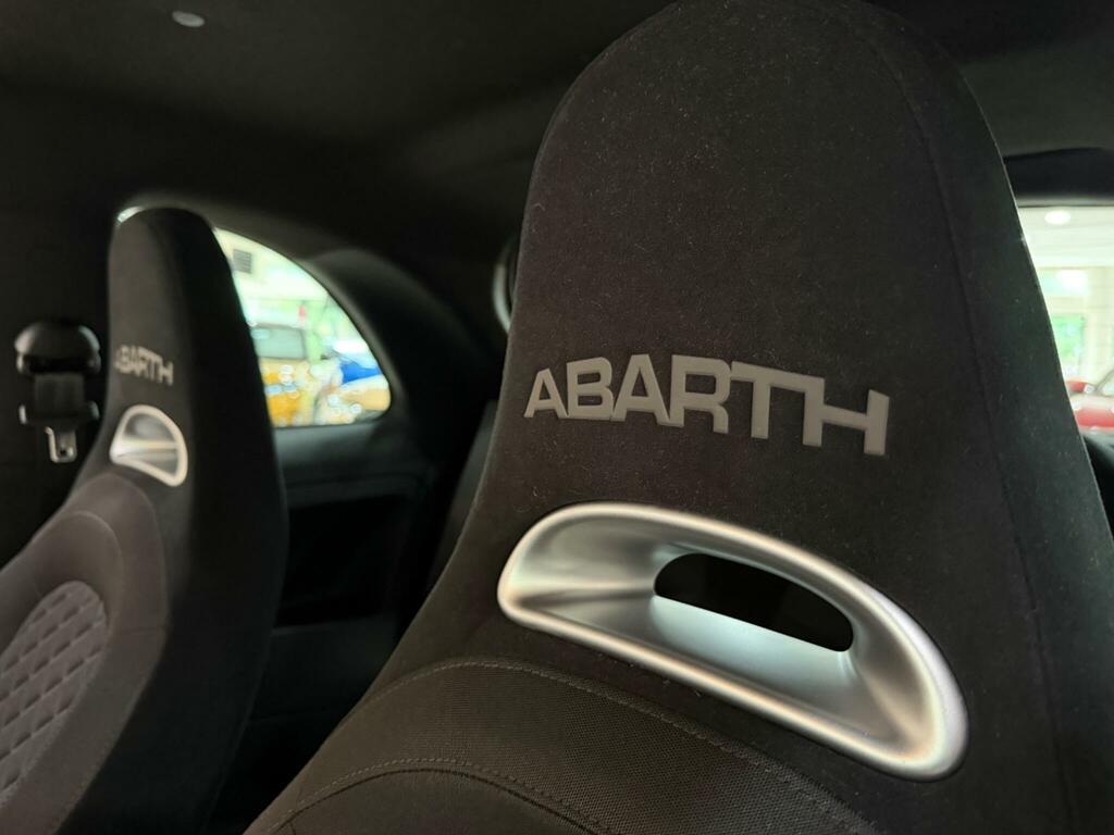 Abarth 695 1.4 T-jet Competizione Cabrio Euro 6 Black #48