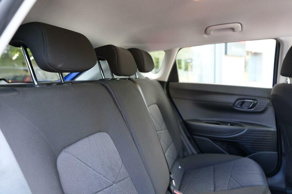 Hyundai Bayon T-gdi Mhev Ultimate Black #31