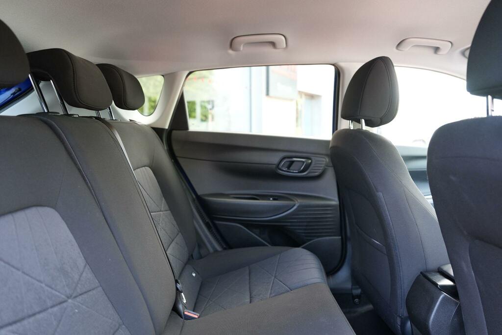 Hyundai Bayon T-gdi Mhev Ultimate Black #32