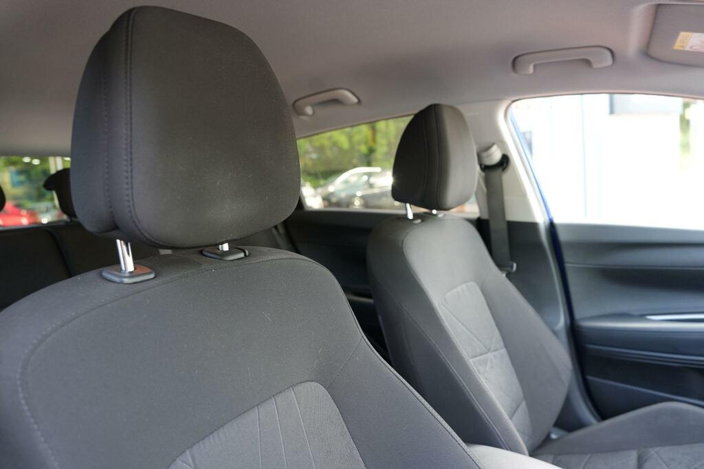 Hyundai Bayon T-gdi Mhev Ultimate Black #25