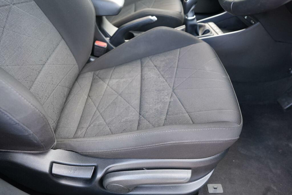 Hyundai Bayon T-gdi Mhev Ultimate Black #60