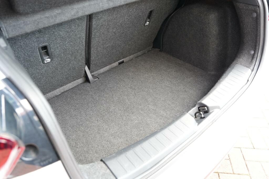 Nissan Micra Hatchback White #65