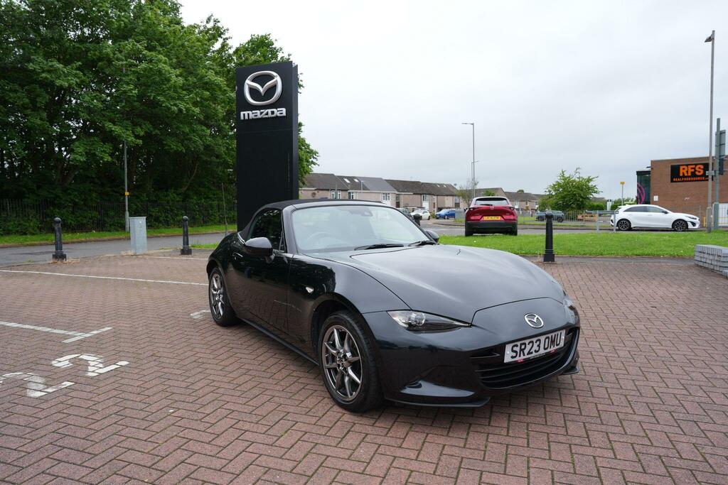 Mazda MX-5 1.5 Skyactiv-g Exclusive-line Convertible Petr Black