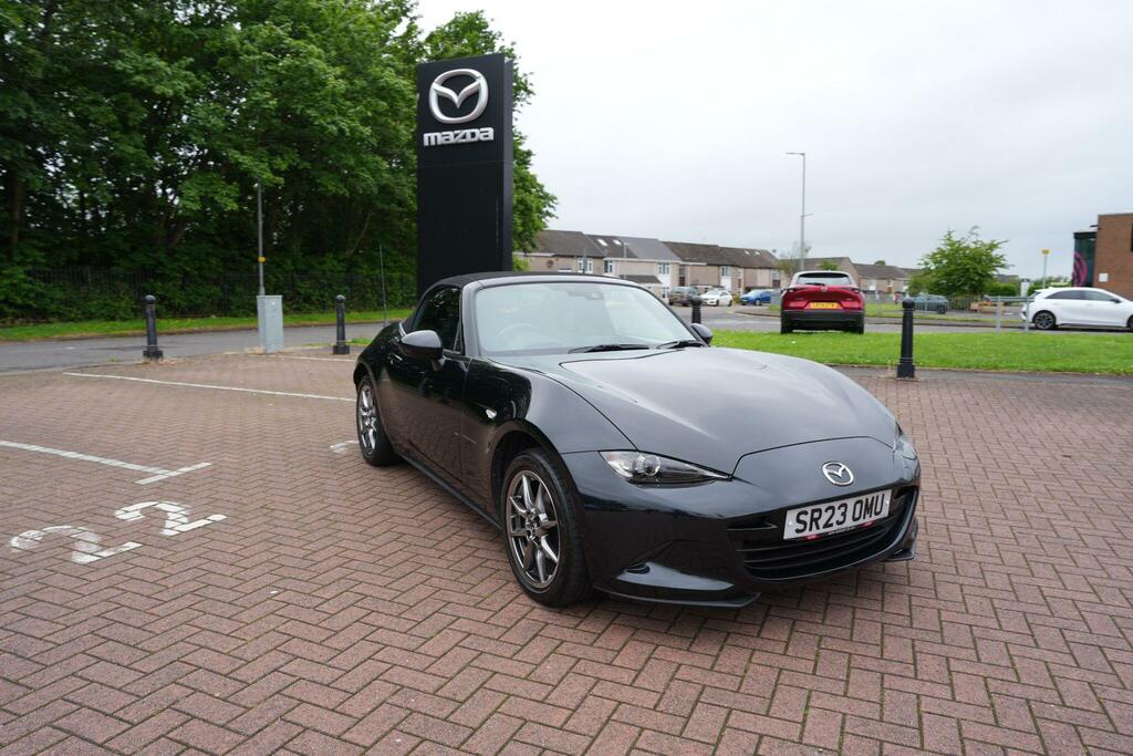 Mazda MX-5 1.5 Skyactiv-g Exclusive-line Convertible Petr SR23OMU Black #4