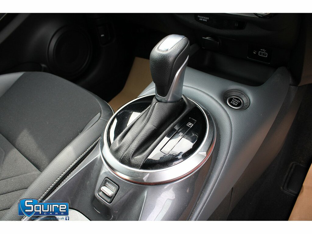 Nissan Juke Dig-t Tekna U1559 Ulez WM21AZD Silver #4