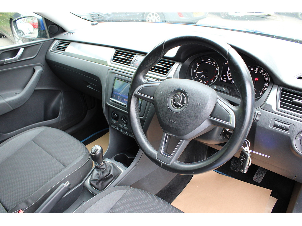 Skoda Rapid Tsi Se U1571 Ulez Blue #2