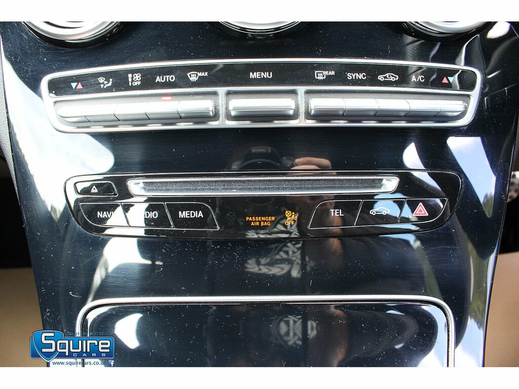 Mercedes-Benz C Class 2.1L Amg Line White #22