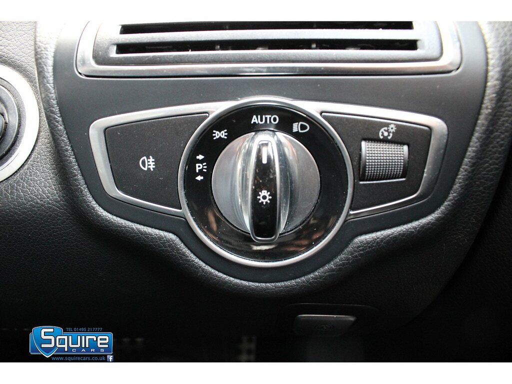 Mercedes-Benz C Class 2.1L Amg Line White #12