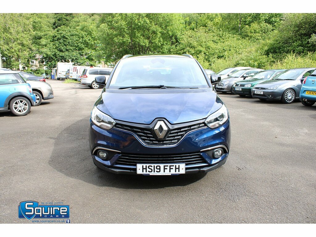 Renault Grand Scenic Iconic #7