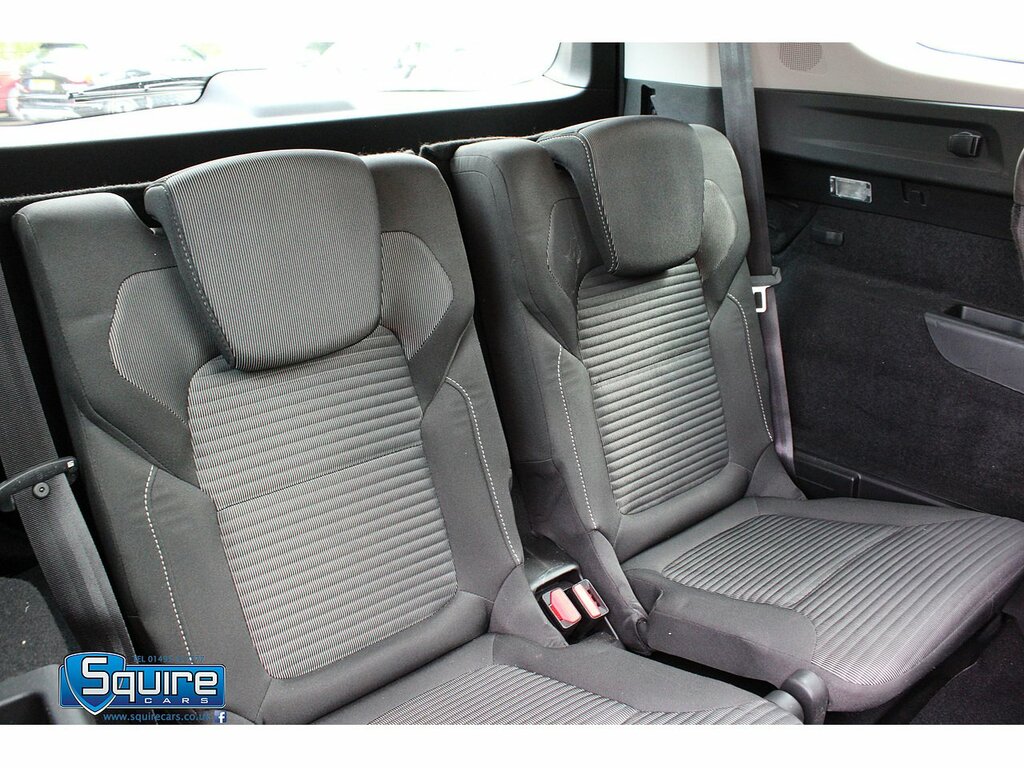 Renault Grand Scenic Iconic #21