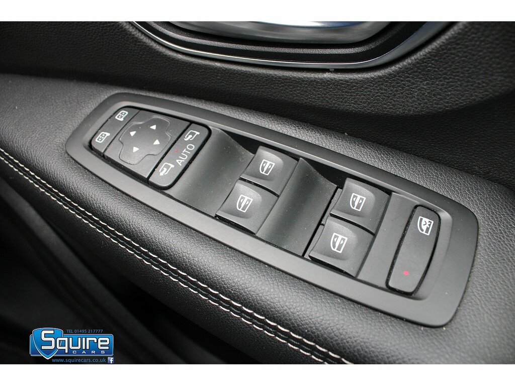 Renault Grand Scenic Iconic #9