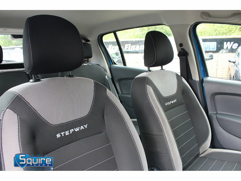 Dacia Sandero Stepway Tce Essential U1587 Ulez CK68YNJ Blue #4