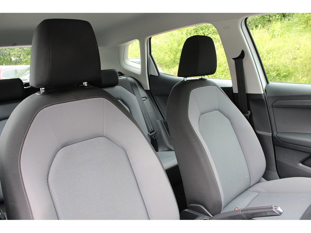 Seat Arona Tsi Se Technology U1595 Ulez KK19GVR White #4