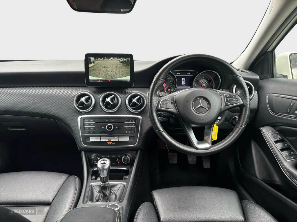 Mercedes-Benz A Class A180d Sport WD16BFY White #6