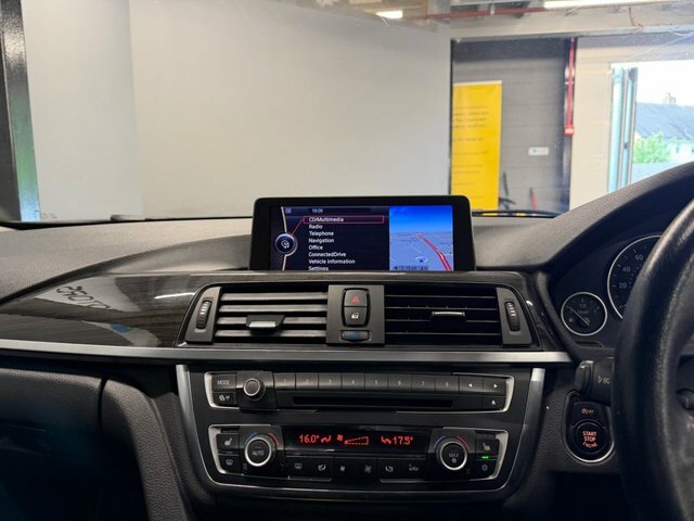 BMW 3 Series Sport Black #13