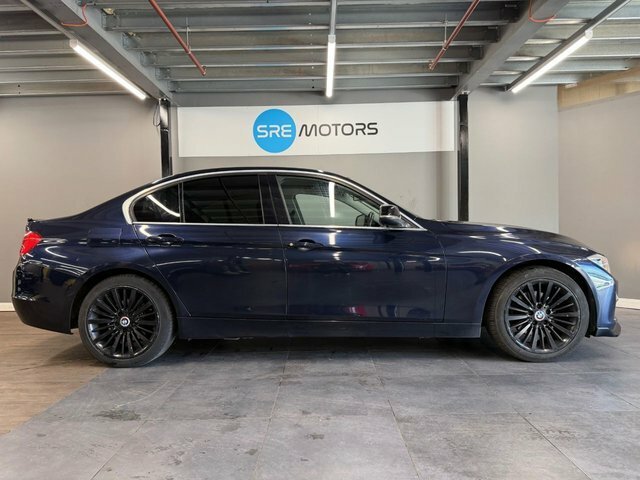 BMW 3 Series Sport Black #4