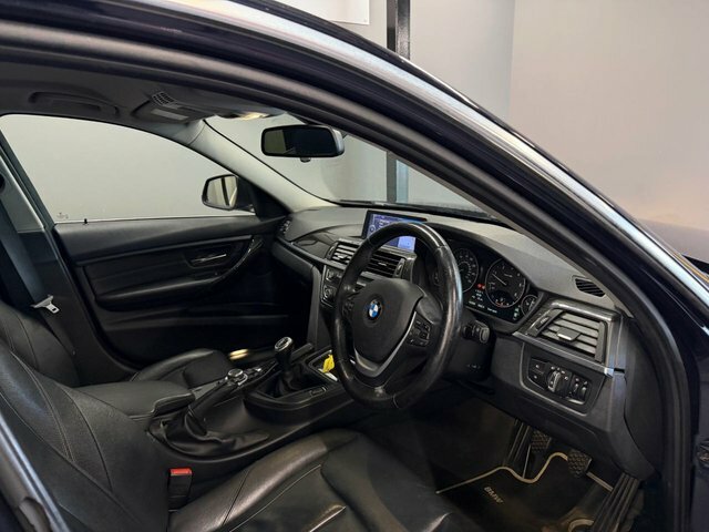 BMW 3 Series Sport Black #11