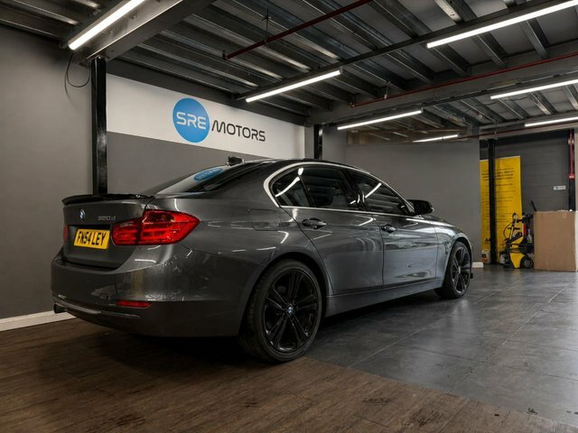 BMW 3 Series M Sport White #5