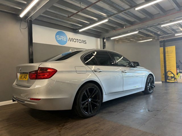 BMW 3 Series 2015 2.0 318D Sport Saloon Euro Silver #5