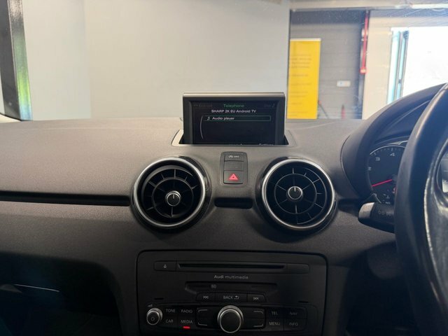 Audi A1 1.4 Tfsi Sport Euro 5 Ss Black #12