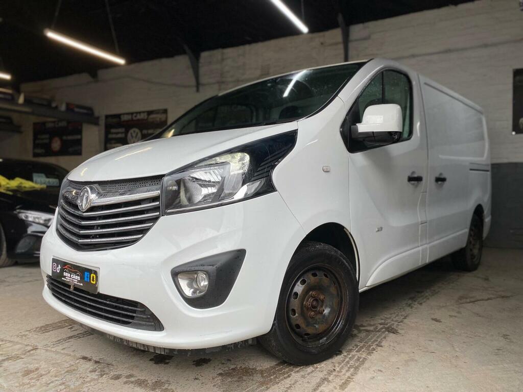 Vauxhall Vivaro Panel Van 1.6 Cdti 2700 Biturbo Ecotec Sportive L1 DU18CAO White #3