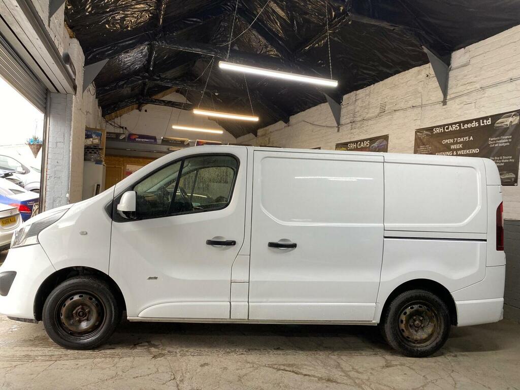 Vauxhall Vivaro Panel Van 1.6 Cdti 2700 Biturbo Ecotec Sportive L1 DU18CAO White #4