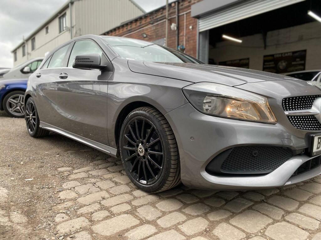 Mercedes-Benz A Class Hatchback 1.5 A180d Amg Line Executive Euro 6 S Grey