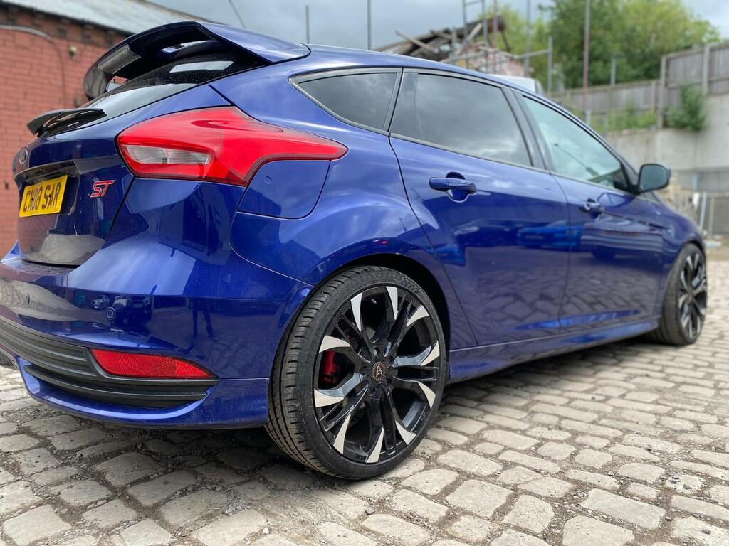 Ford Focus Hatchback 2.0 Tdci St-2 Euro 6 Ss 201717 CM08SAR Blue #3