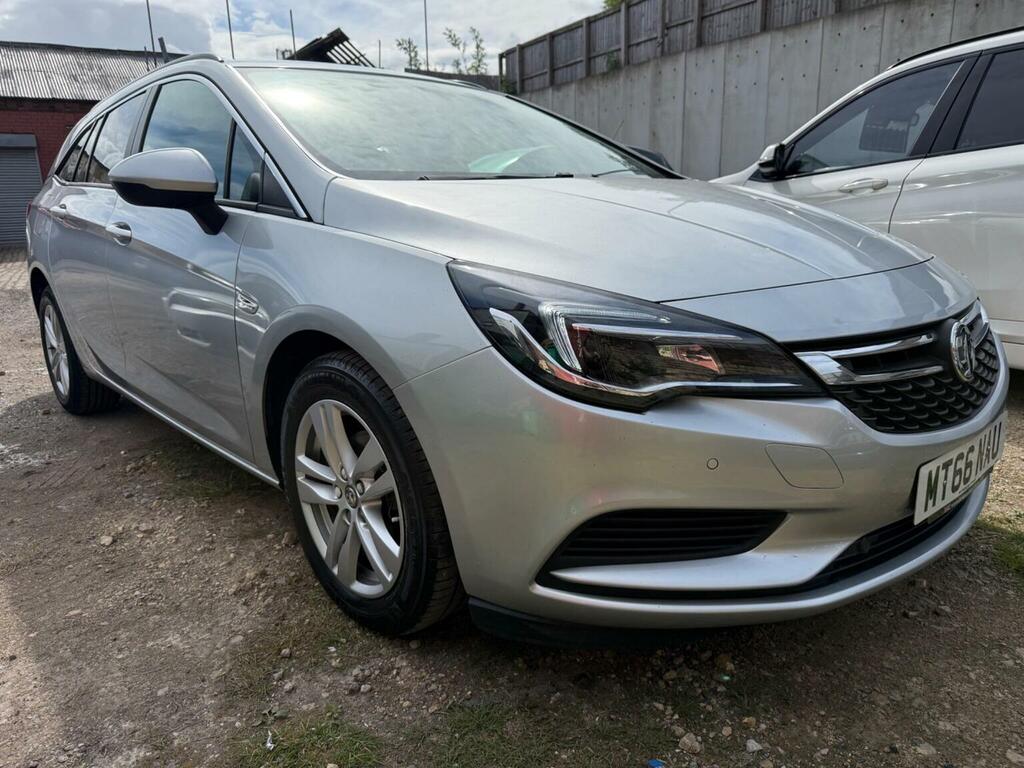 Vauxhall Astra Estate 1.6 Cdti Ecoflex Tech Line Sports Tourer Eu MT66NAU Silver #2