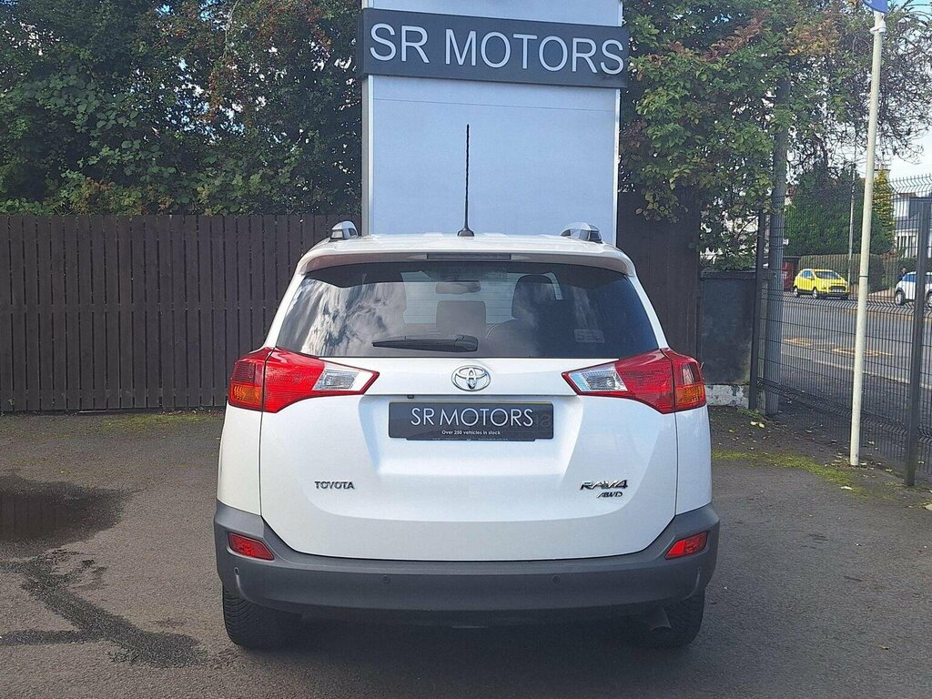 Toyota Rav 4 Suv 2.2 D-4d Invincible 4Wd Euro 5 201313 White #5