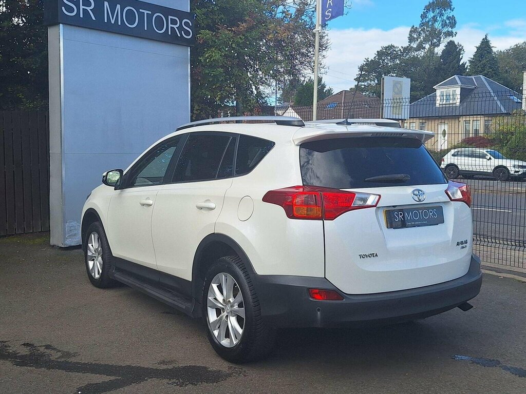 Toyota Rav 4 Suv 2.2 D-4d Invincible 4Wd Euro 5 201313 White #4