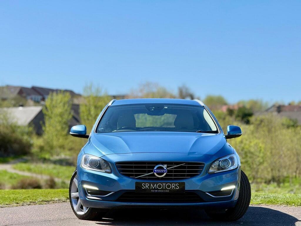 Volvo V60 2.0 D3 Se Lux Nav Euro 6 Ss Blue #2